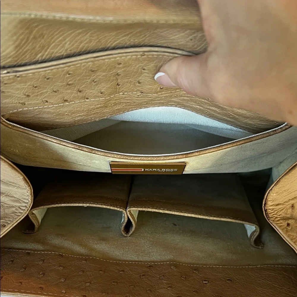 Kara Ross nude ostrich handbag with detachable shoulder strap - Picture 7 of 13